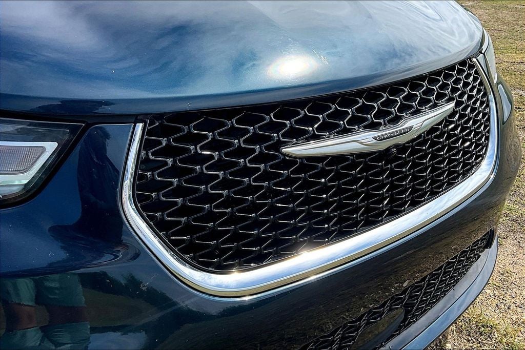 2023 Chrysler Pacifica Hybrid Limited