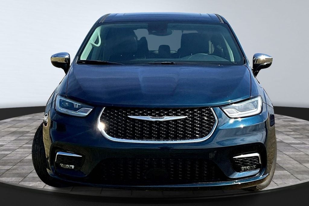 2023 Chrysler Pacifica Hybrid Limited