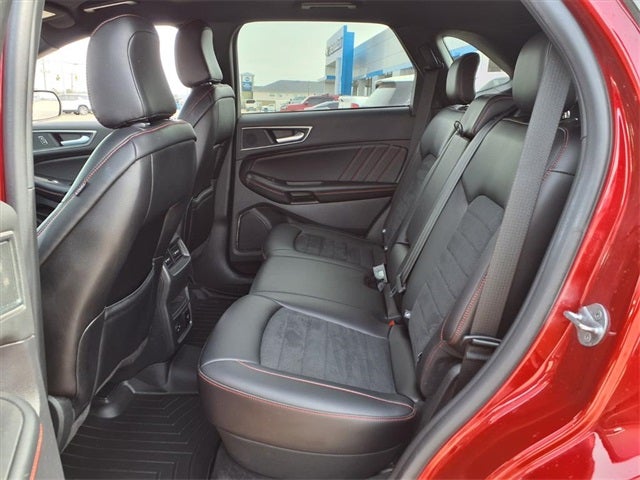 2022 Ford Edge ST Line