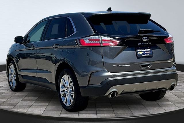 2022 Ford Edge Titanium
