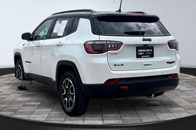2025 Jeep Compass Trailhawk