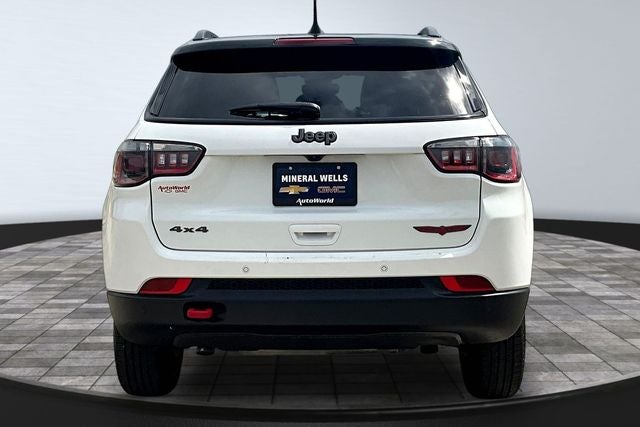 2025 Jeep Compass Trailhawk