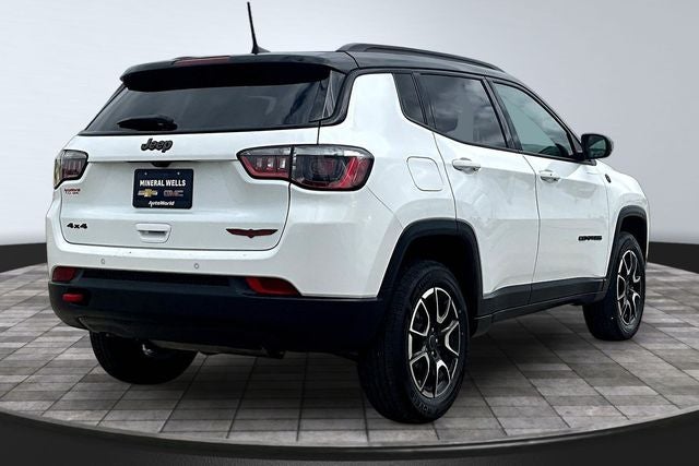 2025 Jeep Compass Trailhawk