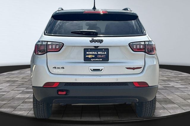 2025 Jeep Compass Trailhawk