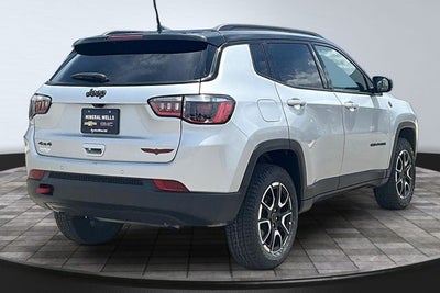 2025 Jeep Compass Trailhawk