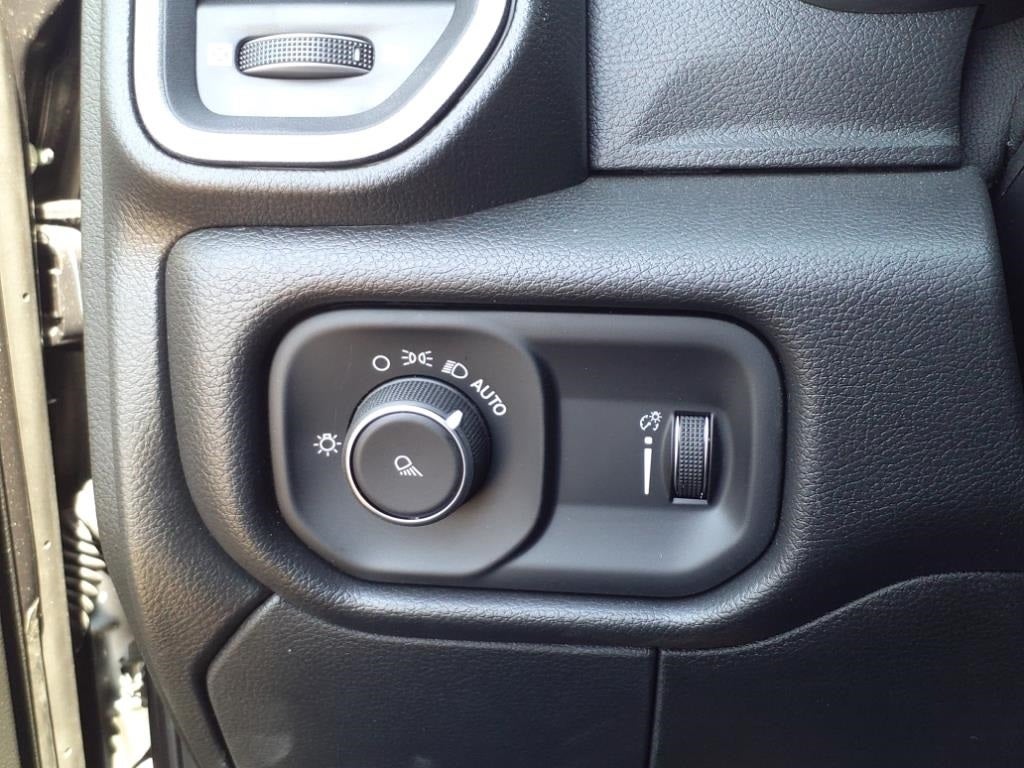 2024 RAM 3500 Tradesman 4X4 5TH WHEEL