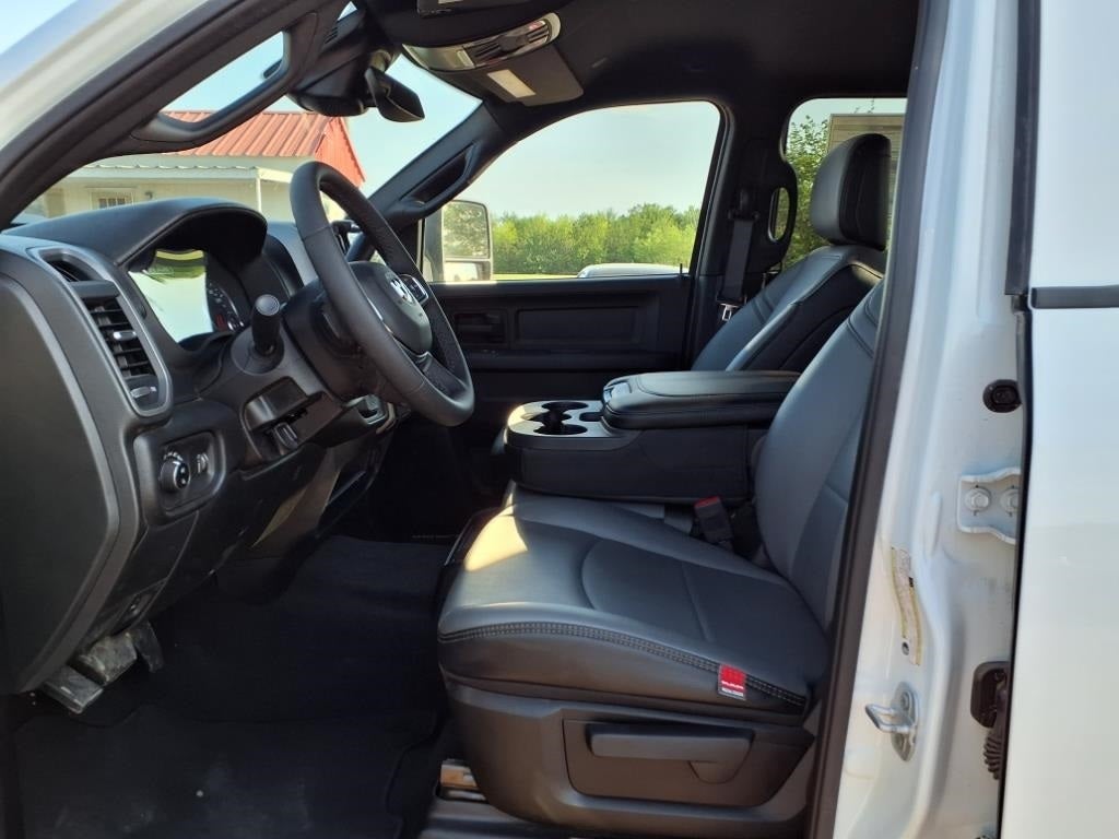 2025 RAM 2500 Tradesman 4WD