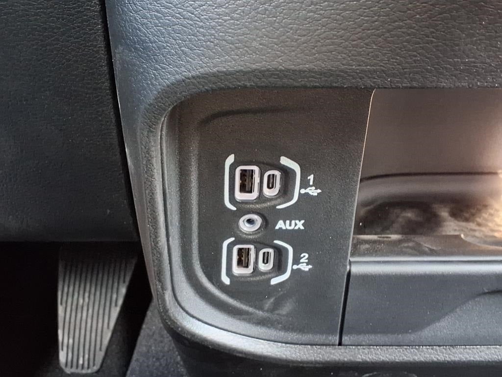 2025 RAM 2500 Tradesman 4WD