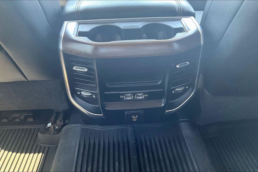 2022 RAM 3500 Laramie Flat Bed