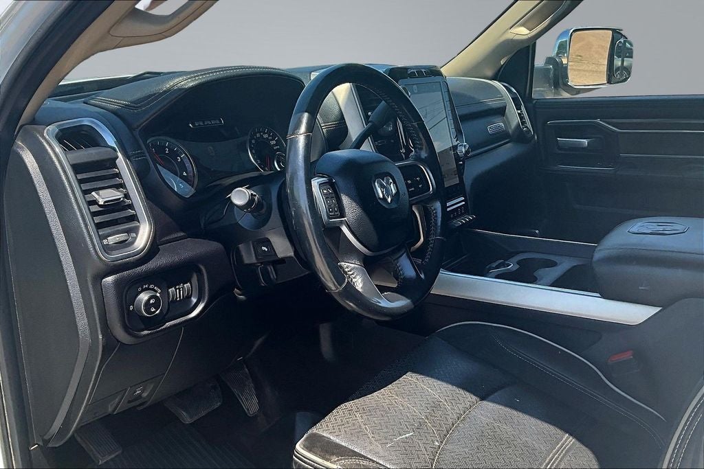 2022 RAM 3500 Laramie Flat Bed
