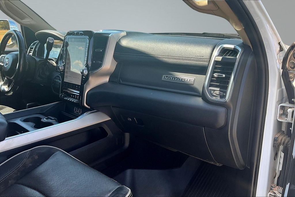 2022 RAM 3500 Laramie Flat Bed