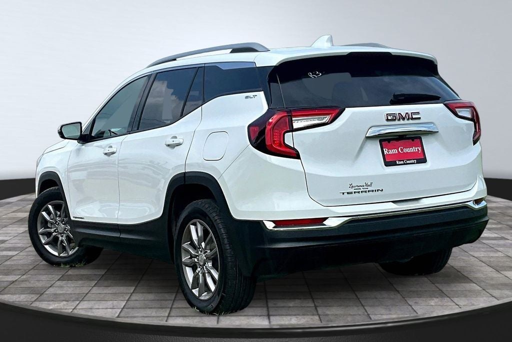 2024 GMC Terrain SLT