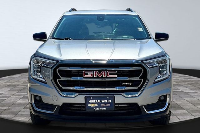 2023 GMC Terrain AT4