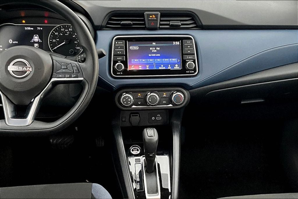 2025 Nissan Versa 1.6 SV