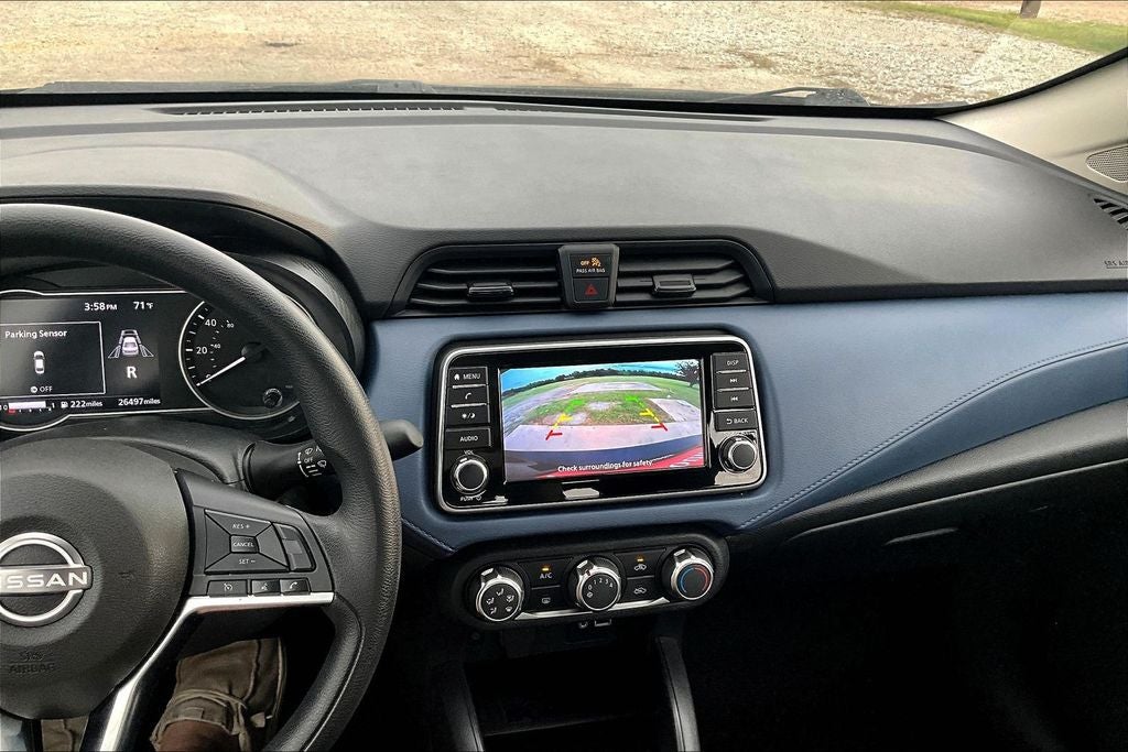 2025 Nissan Versa 1.6 SV