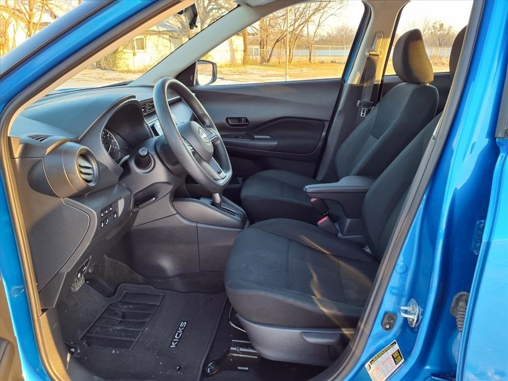 2024 Nissan Kicks S