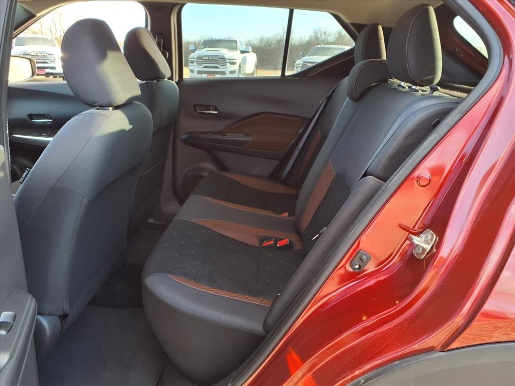 2020 Nissan Kicks SR