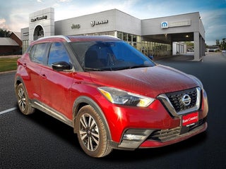 2020 Nissan Kicks SR