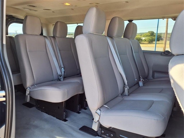 2021 Nissan NV Passenger SV