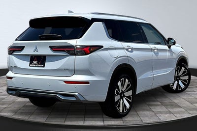 2025 Mitsubishi Outlander SEL