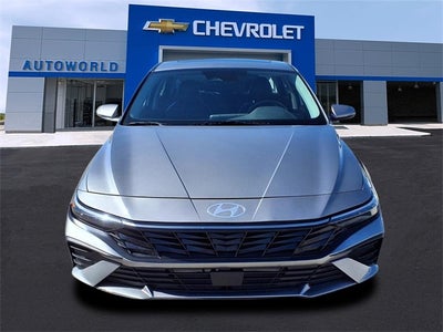 2025 Hyundai Elantra Limited