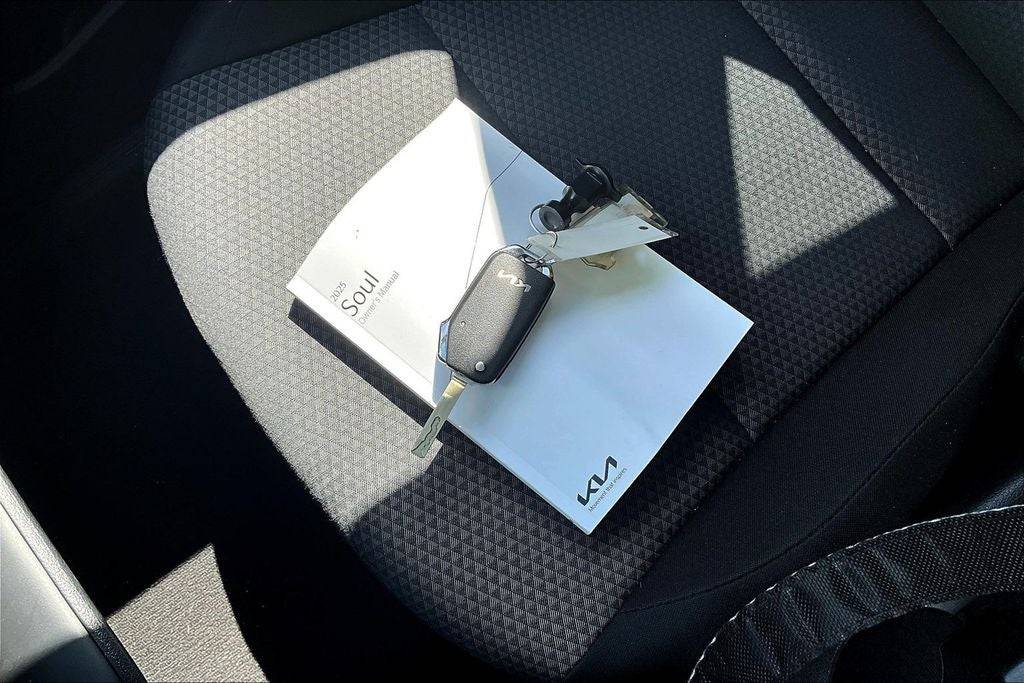 2025 Kia Soul LX