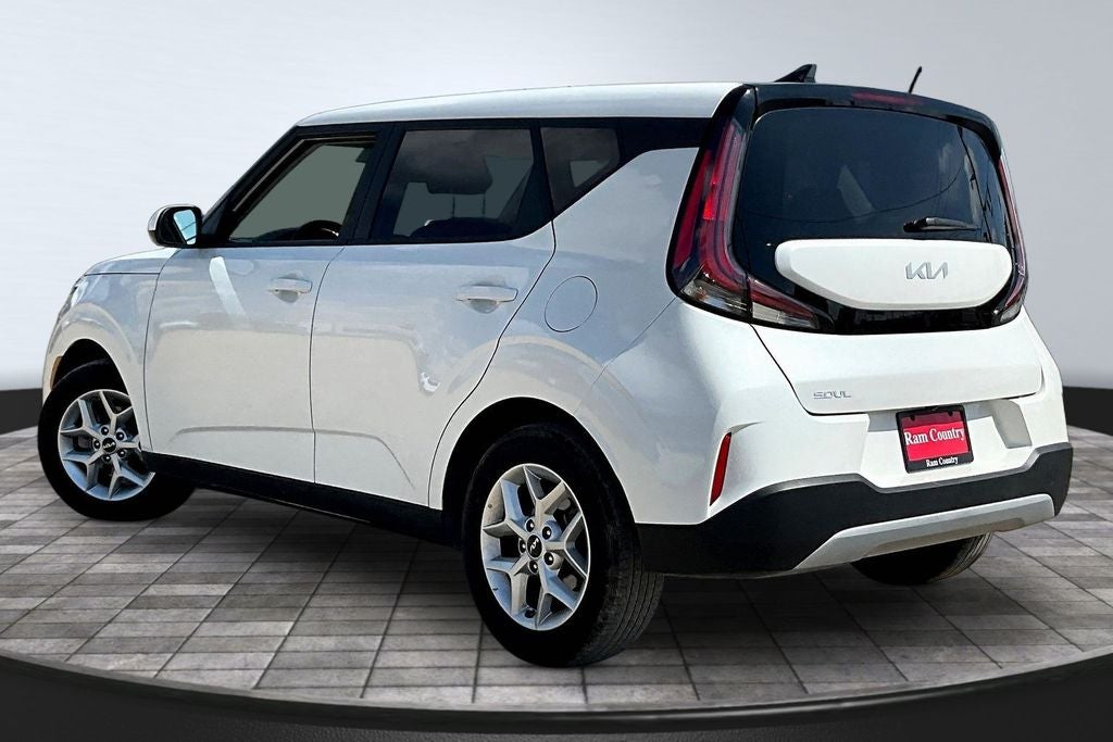 2025 Kia Soul LX