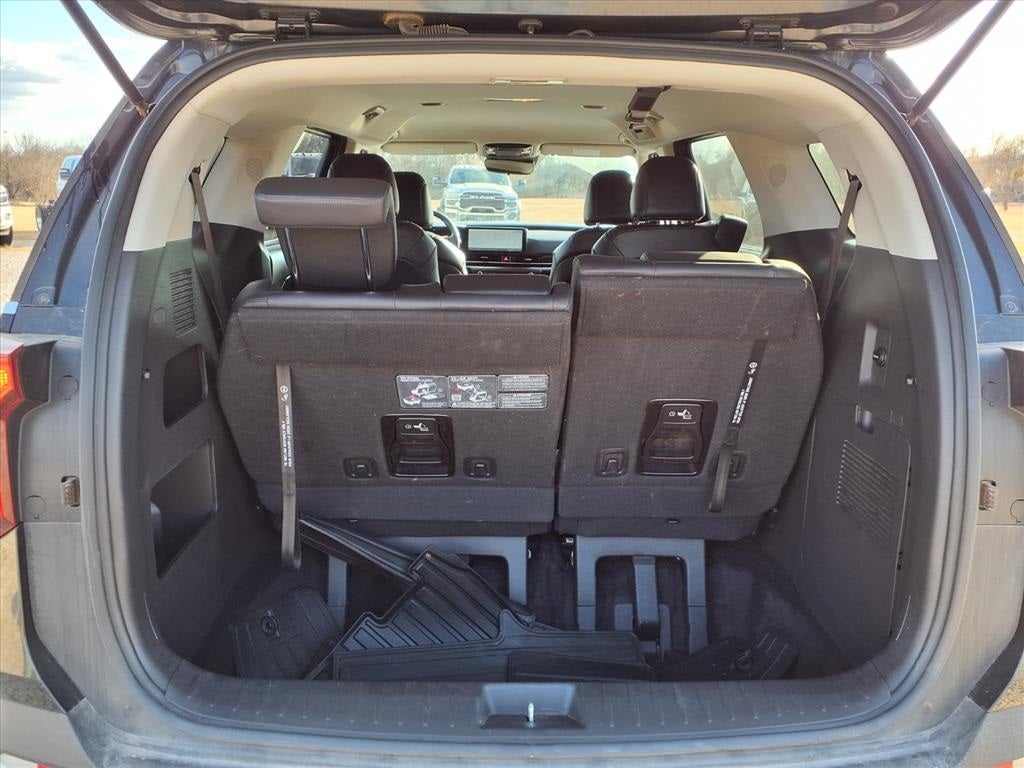 2025 Kia Carnival LXS