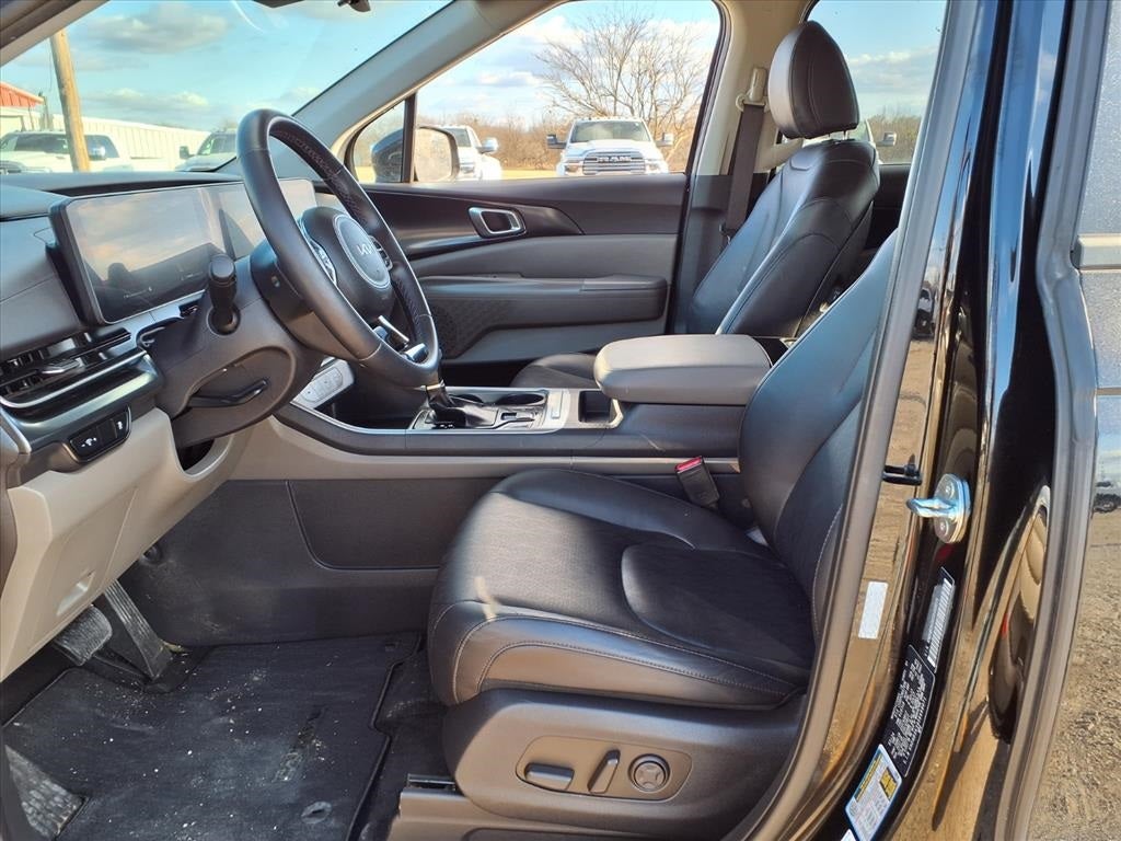 2025 Kia Carnival LXS