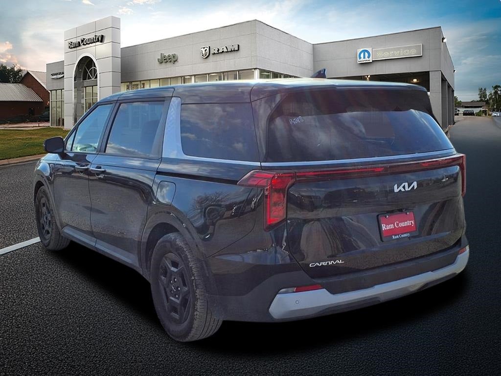 2025 Kia Carnival LXS