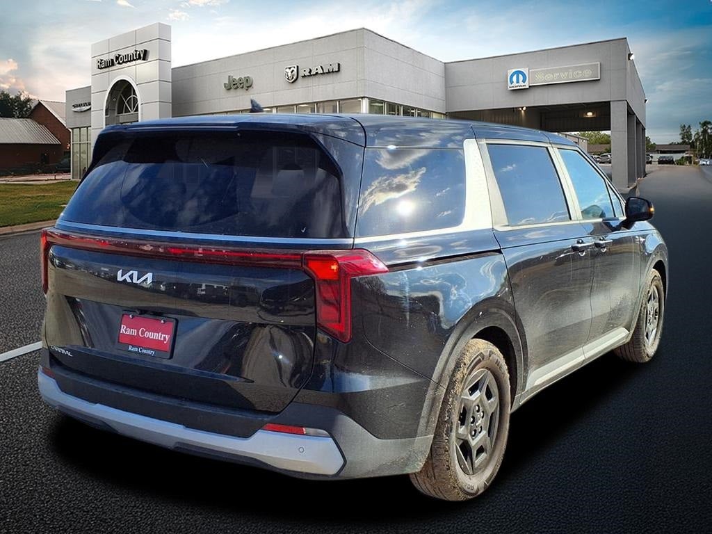 2025 Kia Carnival LXS