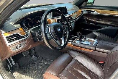 2017 BMW 7 Series 740i