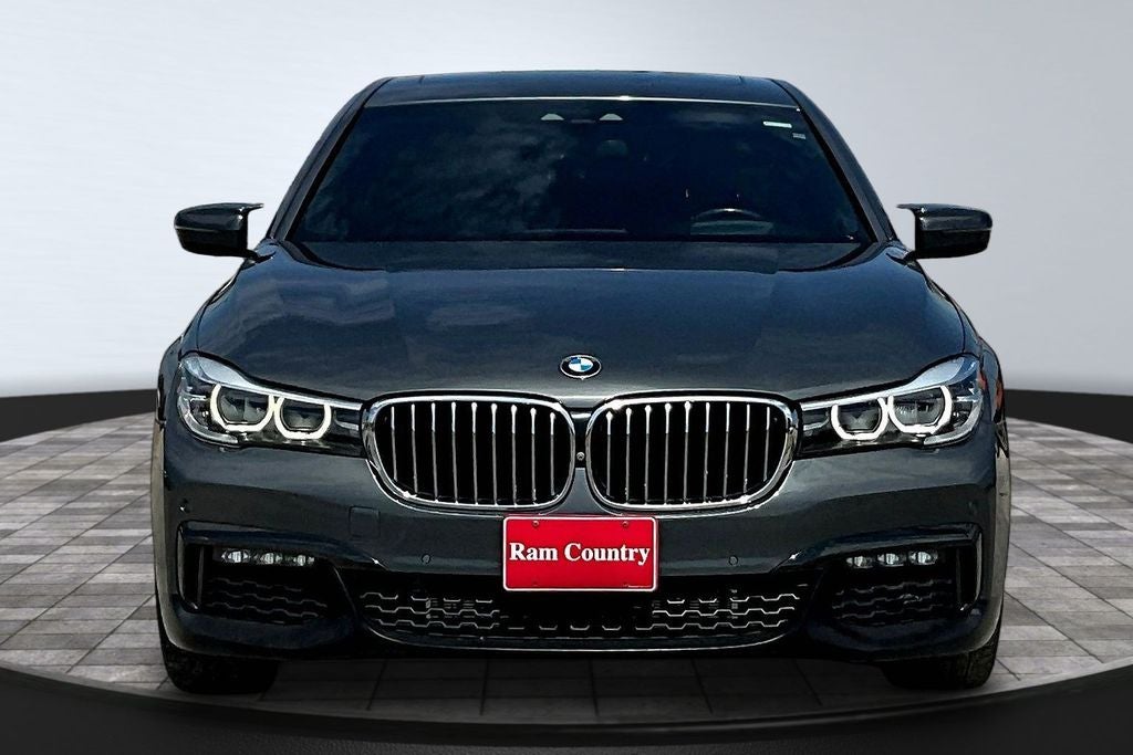 2017 BMW 7 Series 740i