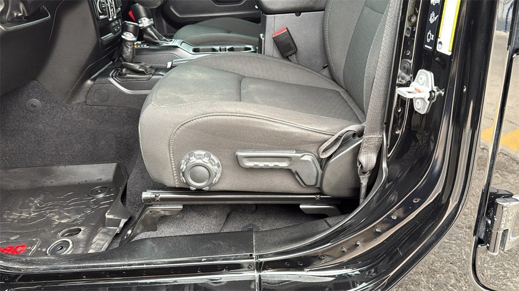 2023 Jeep Wrangler 4-Door Sport Altitude 4x4