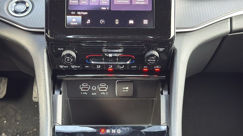 2025 Jeep Grand Cherokee GRAND CHEROKEE LAREDO X 4X2