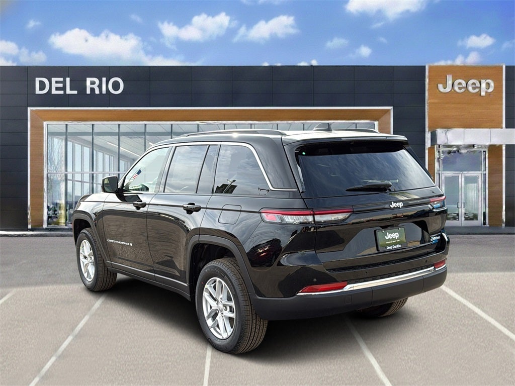 2025 Jeep Grand Cherokee GRAND CHEROKEE LAREDO X 4X2