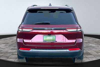 2026 Jeep Grand Cherokee Altitude