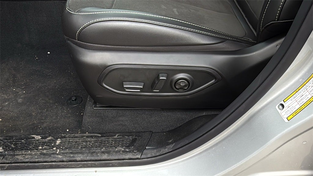 2026 Jeep Grand Cherokee GRAND CHEROKEE LAREDO ALTITUDE 4X2