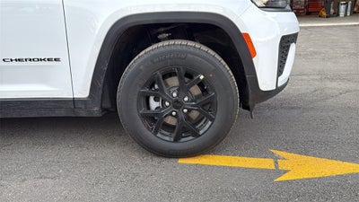 2026 Jeep Grand Cherokee GRAND CHEROKEE LAREDO ALTITUDE 4X2