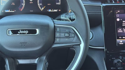 2025 Jeep Grand Cherokee GRAND CHEROKEE L LAREDO X 4X2