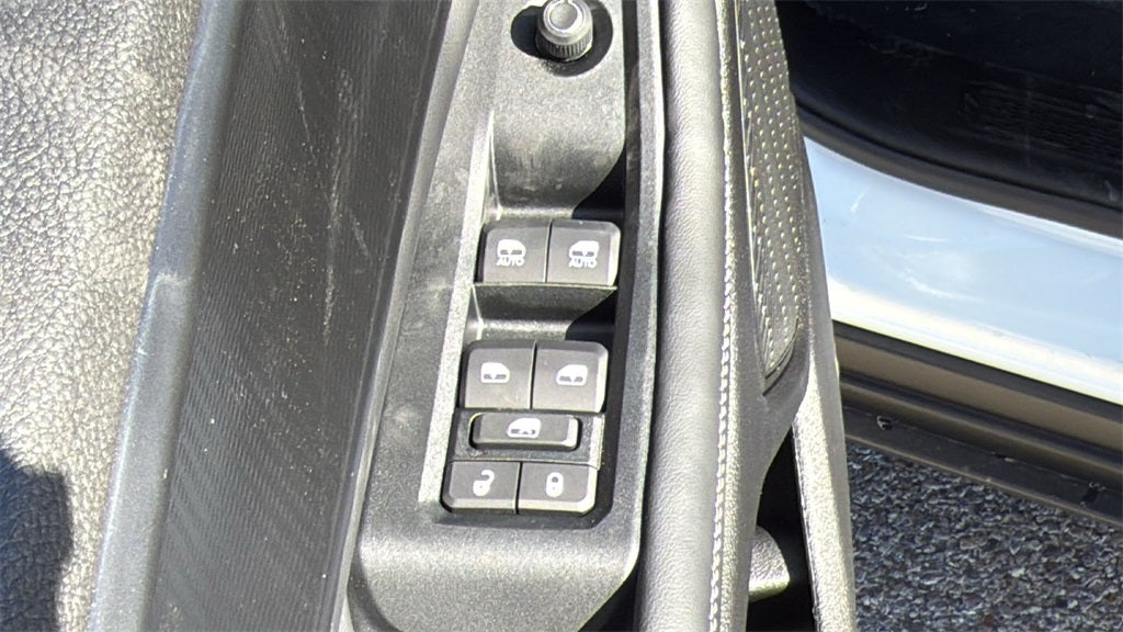 2025 Jeep Grand Cherokee GRAND CHEROKEE L LAREDO X 4X2