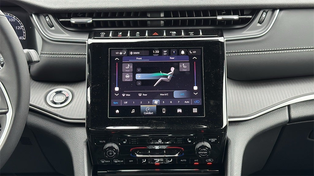 2025 Jeep Grand Cherokee GRAND CHEROKEE L ALTITUDE 4X2