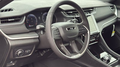 2025 Jeep Grand Cherokee GRAND CHEROKEE L ALTITUDE 4X2