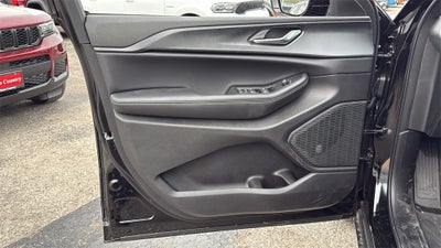 2025 Jeep Grand Cherokee GRAND CHEROKEE L ALTITUDE 4X2