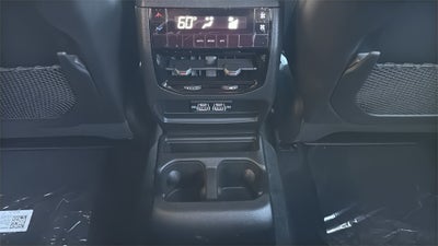 2025 Jeep Grand Cherokee GRAND CHEROKEE L LAREDO X 4X2