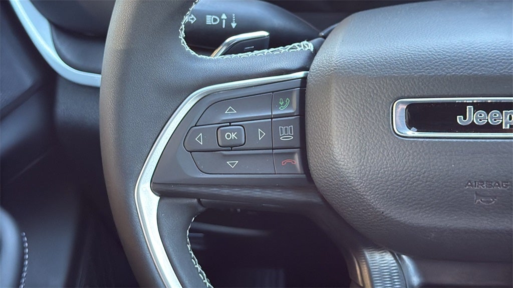 2025 Jeep Grand Cherokee GRAND CHEROKEE L LAREDO X 4X2