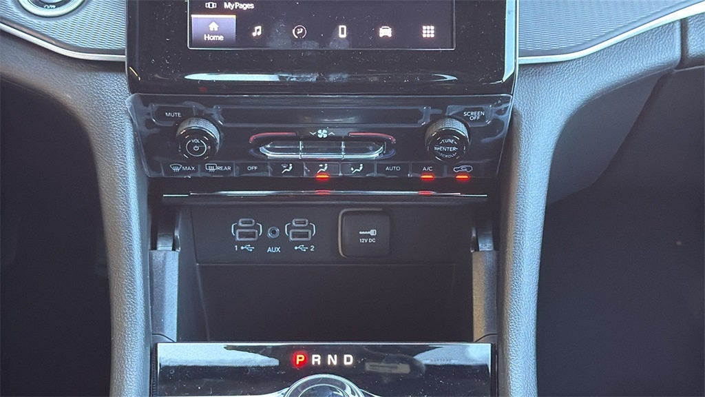 2025 Jeep Grand Cherokee GRAND CHEROKEE L LAREDO X 4X2