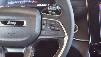 2025 Jeep Grand Cherokee GRAND CHEROKEE L LAREDO X 4X2