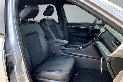 2026 Jeep Grand Cherokee L Altitude
