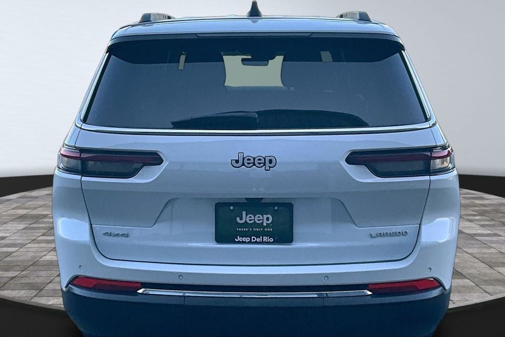 2026 Jeep Grand Cherokee L Laredo